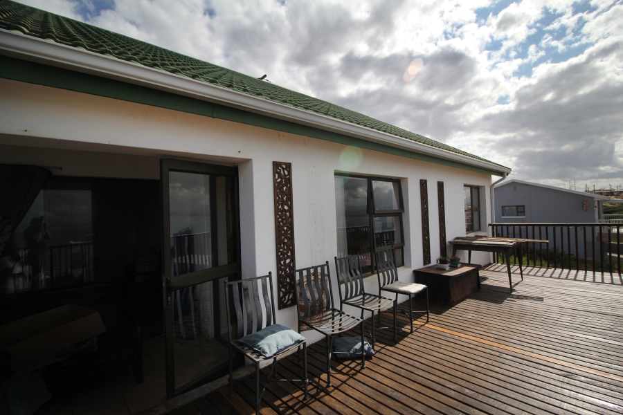 4 Bedroom Property for Sale in De Bakke Western Cape